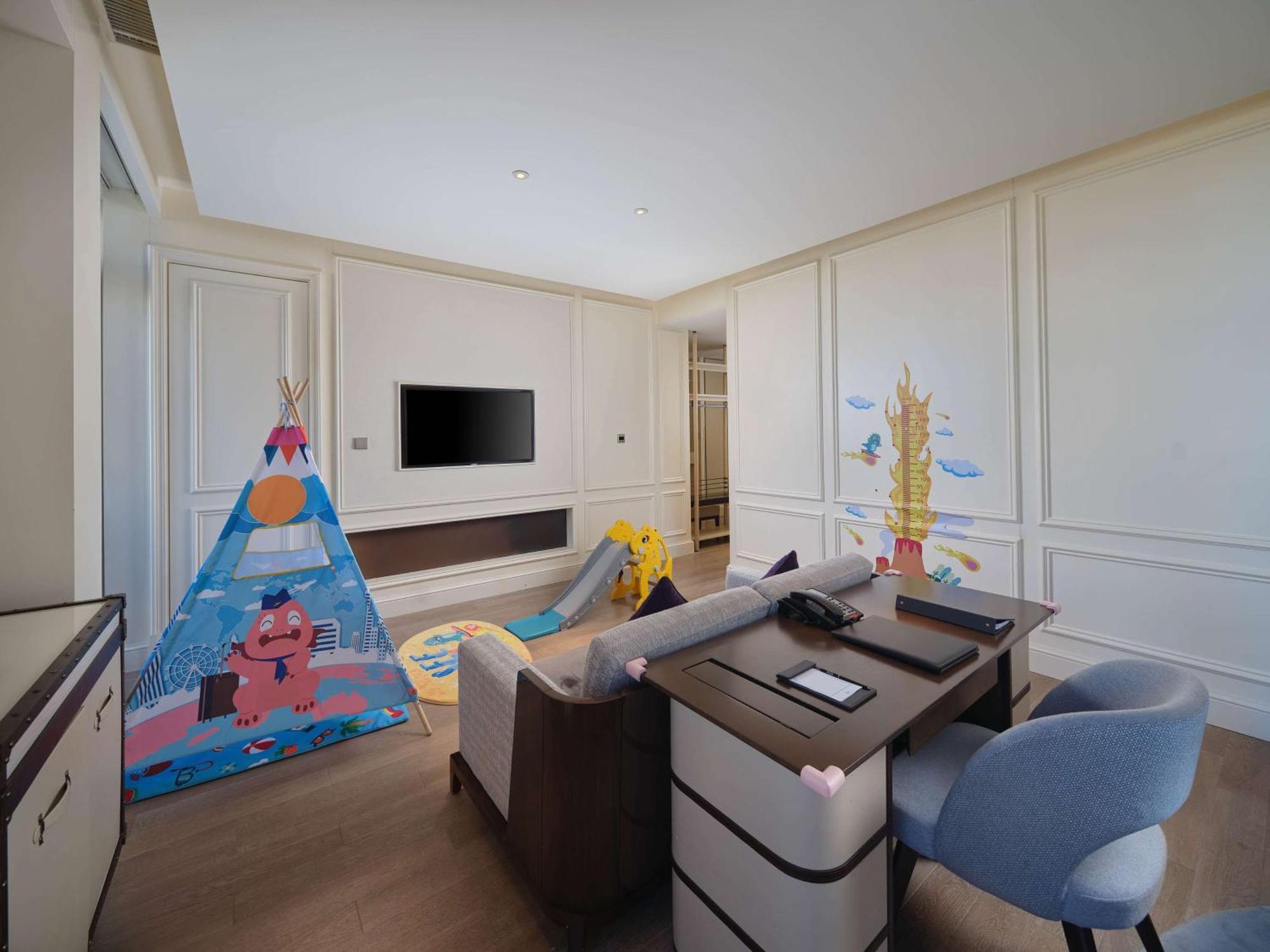 Hilton Dalian Golden Pebble Beach Resort Zhaojiatun Bagian luar foto