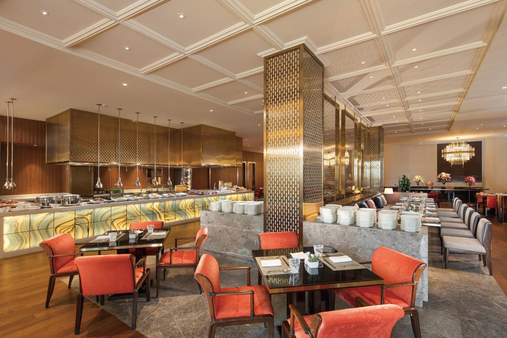 Hilton Dalian Golden Pebble Beach Resort Zhaojiatun Bagian luar foto