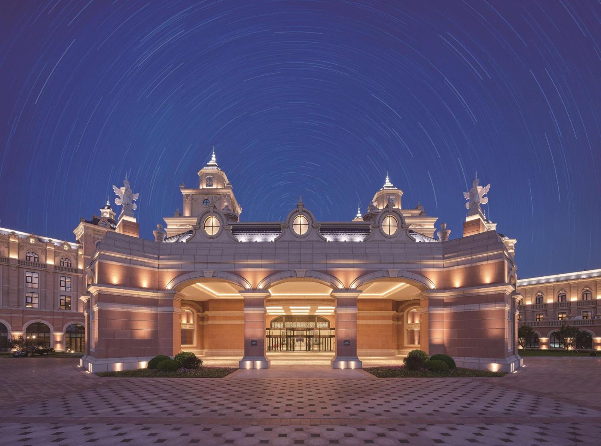 Hilton Dalian Golden Pebble Beach Resort Zhaojiatun Bagian luar foto