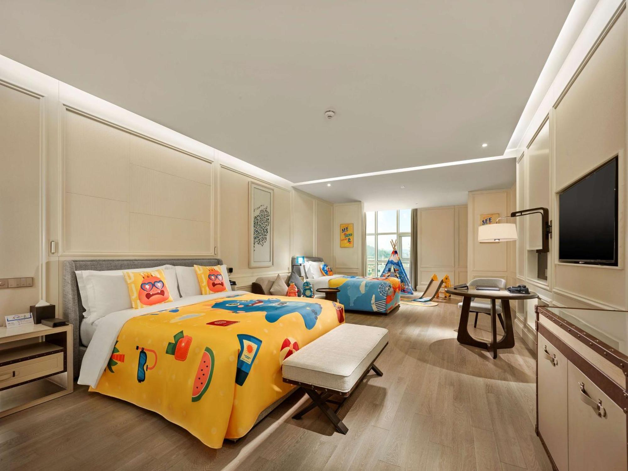 Hilton Dalian Golden Pebble Beach Resort Zhaojiatun Bagian luar foto